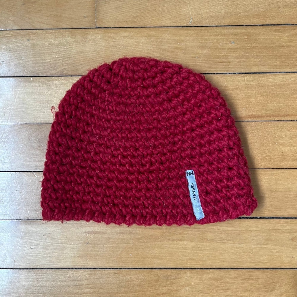Helly Hansen Red Chunky Knit Beanie Fleece Lined Winter Ski Hat Unisex STD